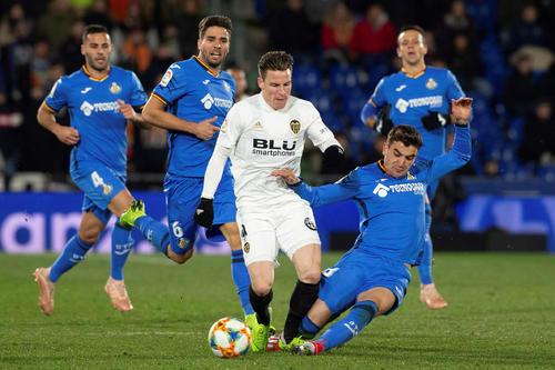 中展现的脚 中展现的脚