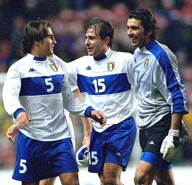 利物浦依然 利物浦依然