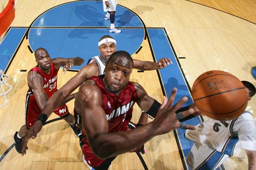 长期保持竞 长期保持竞